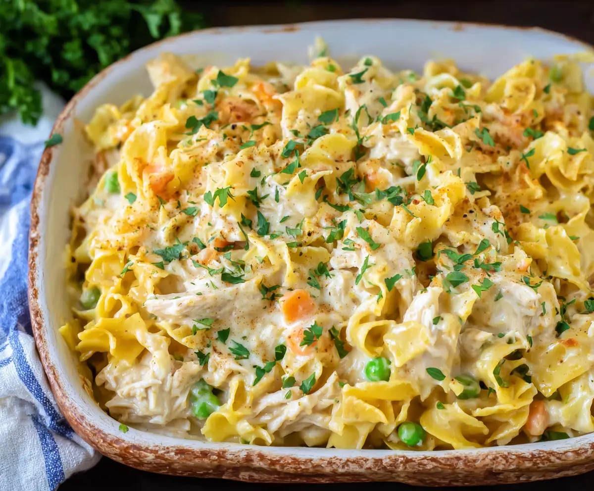 Easy Creamy Chicken Noodle Casserole