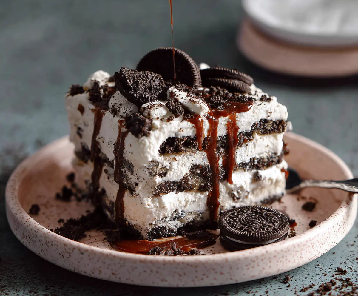 Easy No Bake Oreo Icebox Cake